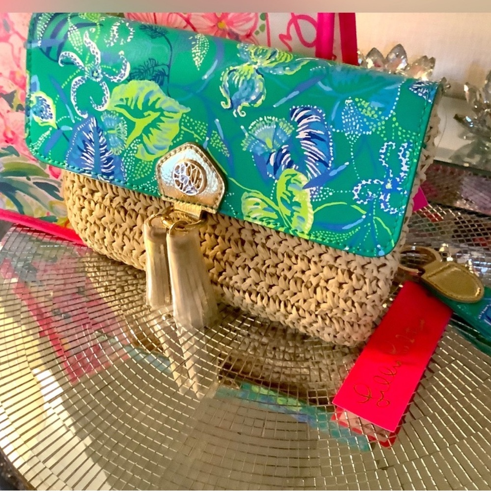 Beautiful lilly bag and key  chain